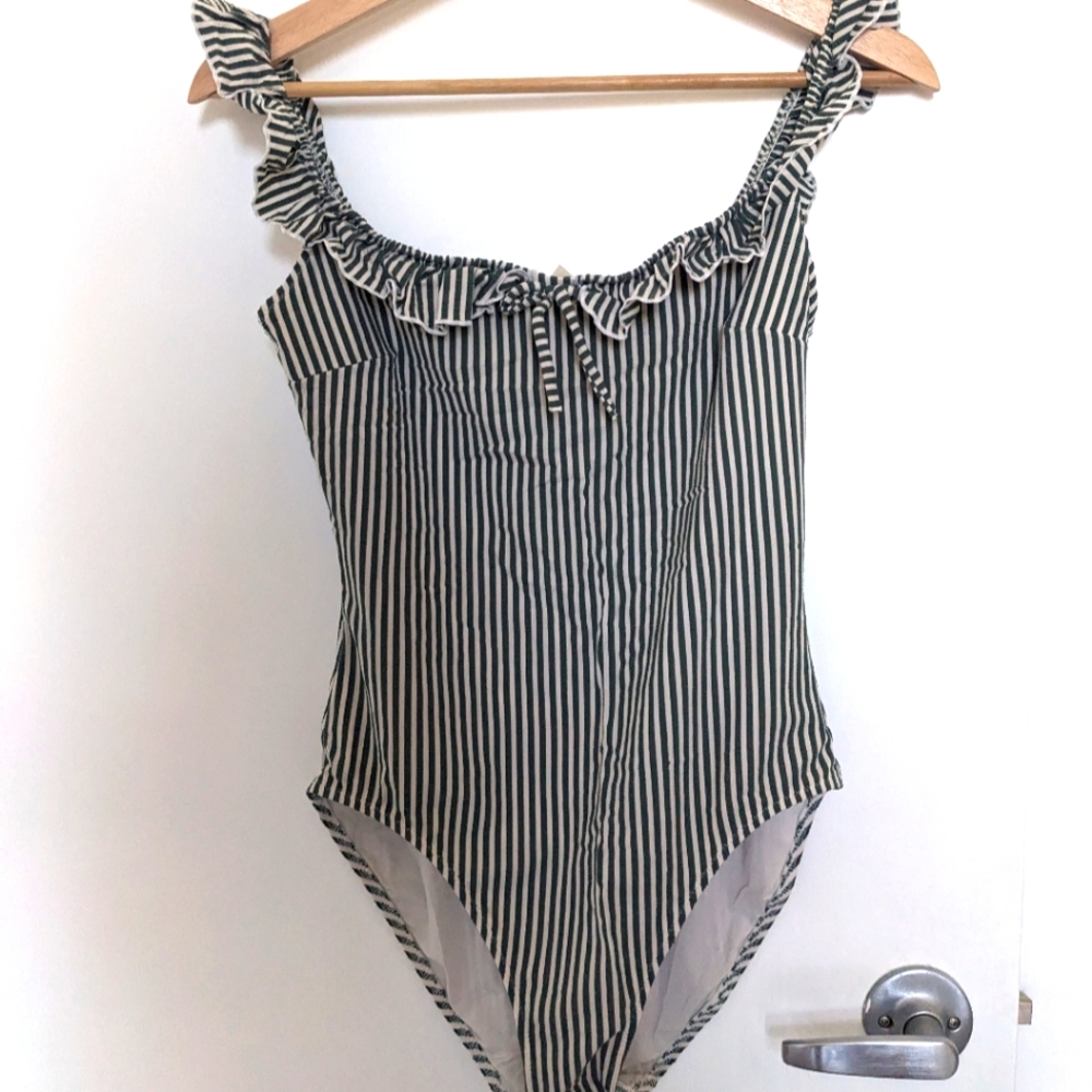Solid & Striped bathing suit